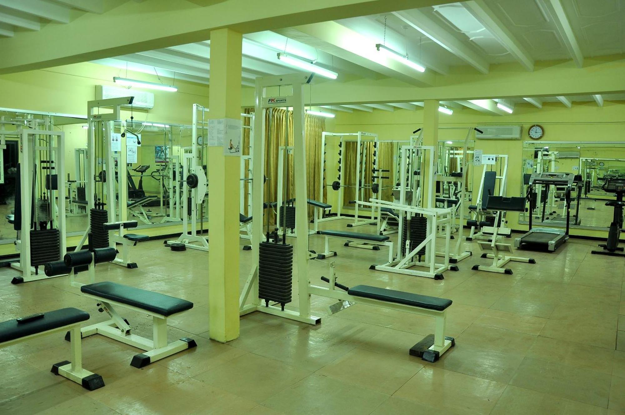 Ramada Katunayaka Extérieur photo