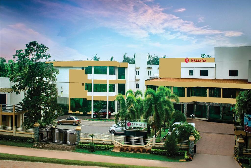 Ramada Katunayaka Extérieur photo